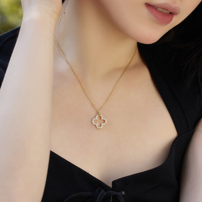 Four-Leaf Clover Hollow Design Exquisite Necklace