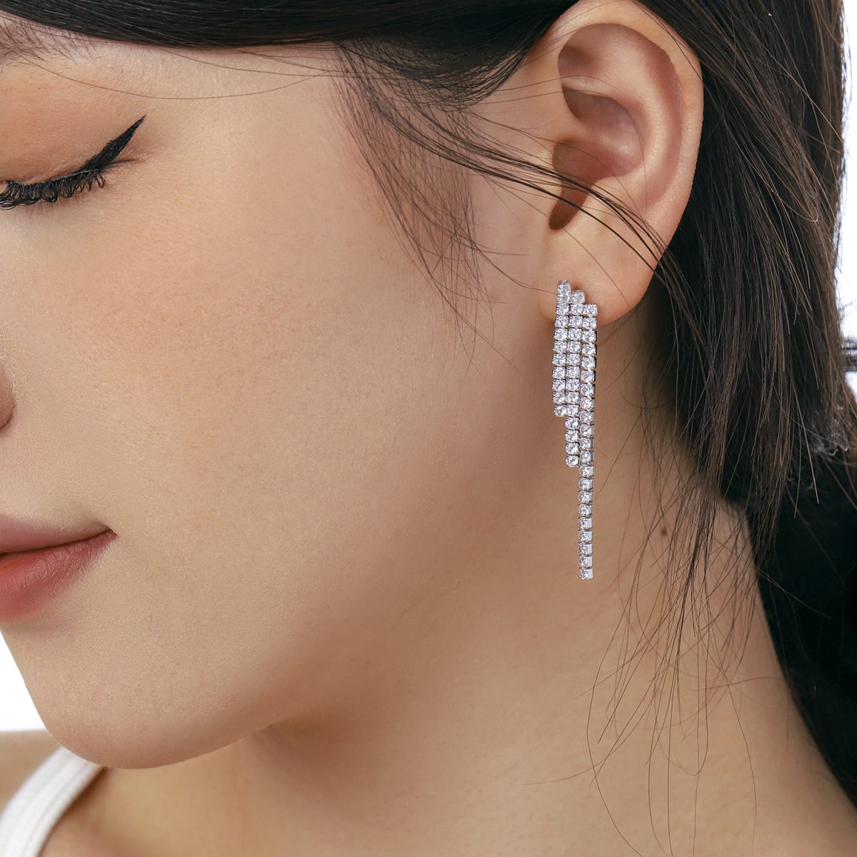 Luxurious Dainty Banquet Earrings