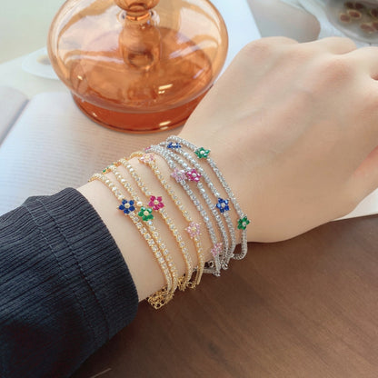 Sparkling Flower Shape Tennis Bracelet