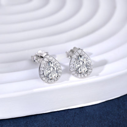 Luxurious Water Drop Shape Earrings