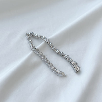 0.75 Carat Elegant Romantic Heart Shape Lover Bracelet