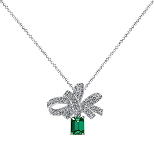 Luxurious Flower Shape Emerald Cut Necklace