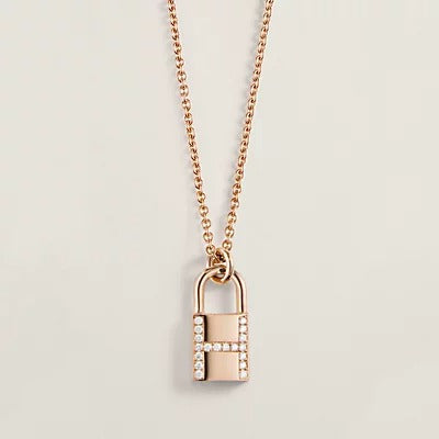 [Topon Jewelry]HM ADVANCED NICHE LOCK HEAD NECKLACE DIAMONDS