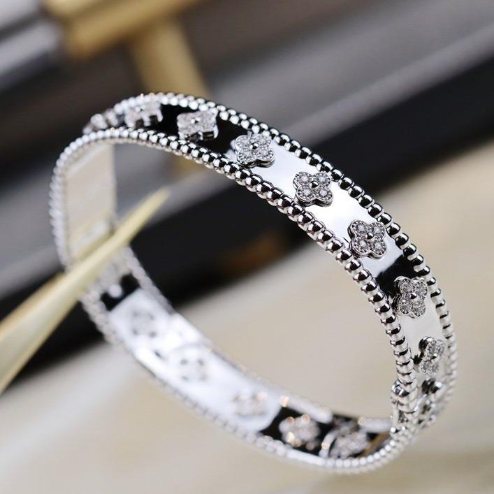 [Topon Jewelry]CLOVER BRACELET 8MM DIAMONDS