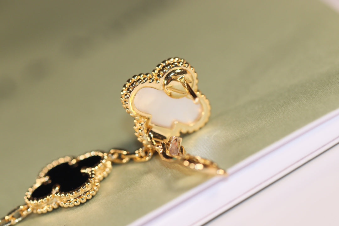 [Topon Jewelry]CLOVER EARRINGS GOLD ONYX MOP 3 MOTIF