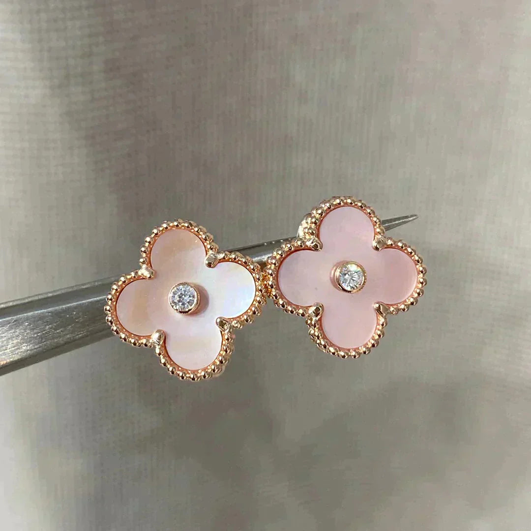 [Topon Jewelry]CLOVER MEDIUM 1 MOTIFS  PINK MOP DIAMOND EARRINGS