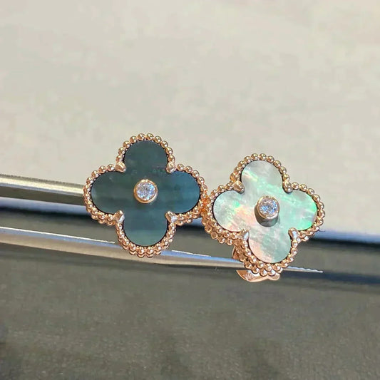 [Topon]CLOVER MEDIUM 1 MOTIFS GRAY MOP  DIAMOND EARRINGS