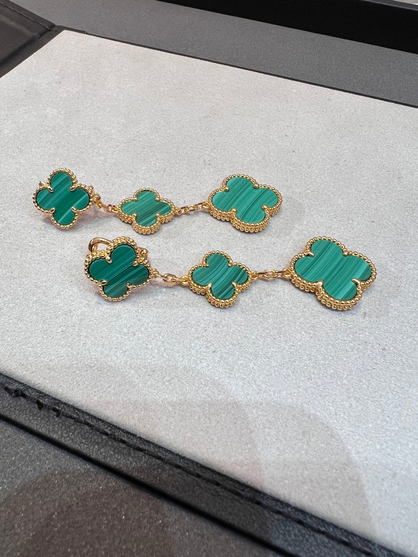 [Topon Jewelry]CLOVER MALACHITE 3 MOTIFS GOLD