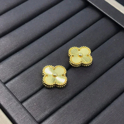 [Topon Jewelry]CLOVER MINI 9.5MM LASER EARRINGS