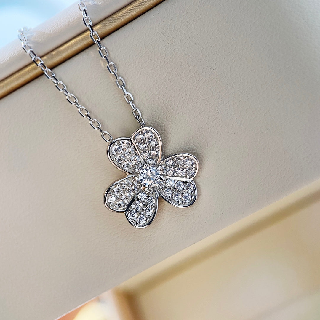 [Topon Jewelry]CLOVER DIAMOND NECKLACE SILVER