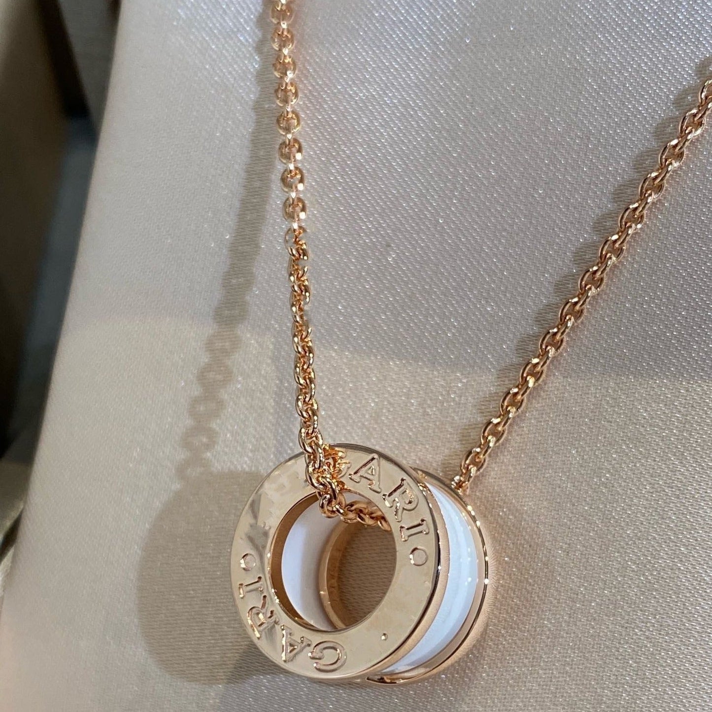 [Topon Jewelry]ZERO 1 WHITE CERAMIC PINK GOLD NECKLACE