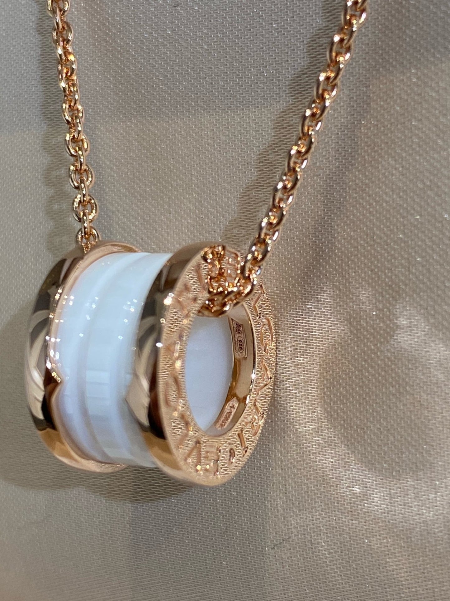 [Topon Jewelry]ZERO 1 WHITE CERAMIC PINK GOLD NECKLACE