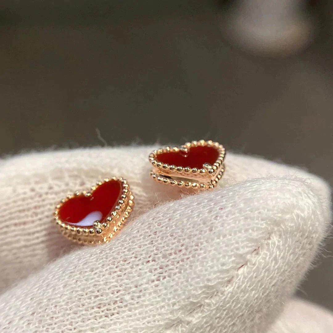 [Topon Jewelry]HEART CARNELIAN STUD EARRINGS