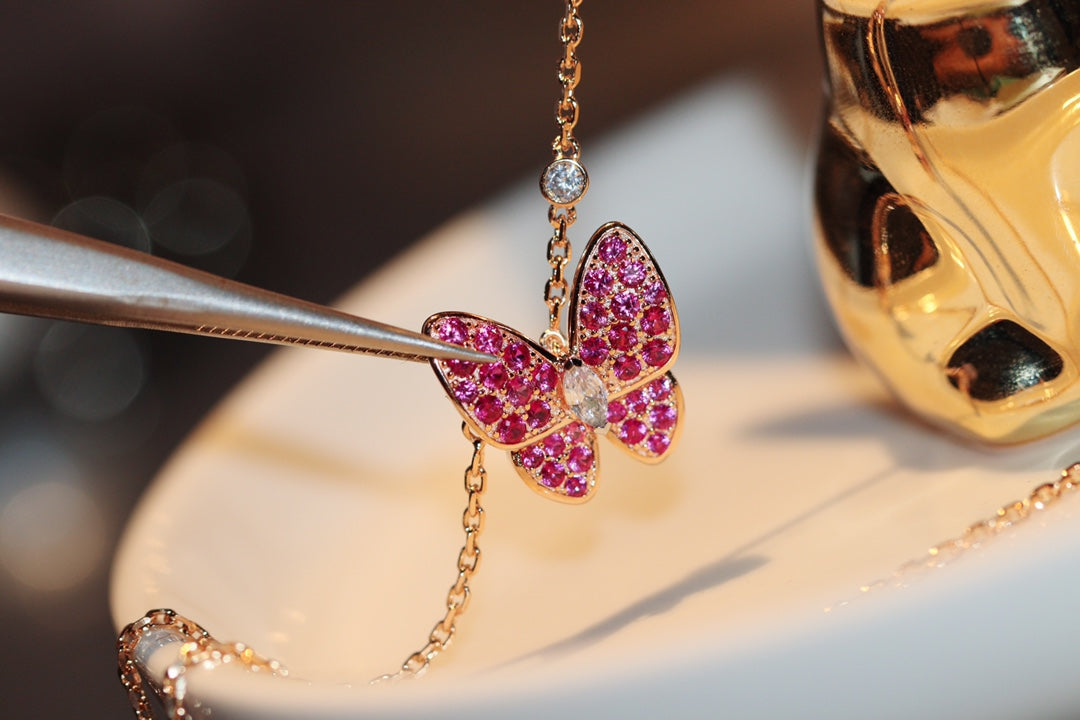 [Topon Jewelry]BUTTERFLY RED DIAMOND ROSE GOLD NECKLACE