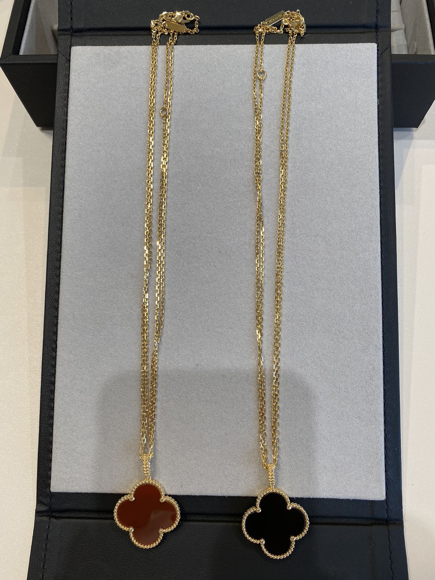 [Topon Jewelry]CLOVER 25MM NECKLACE GOLD CARNELIAN