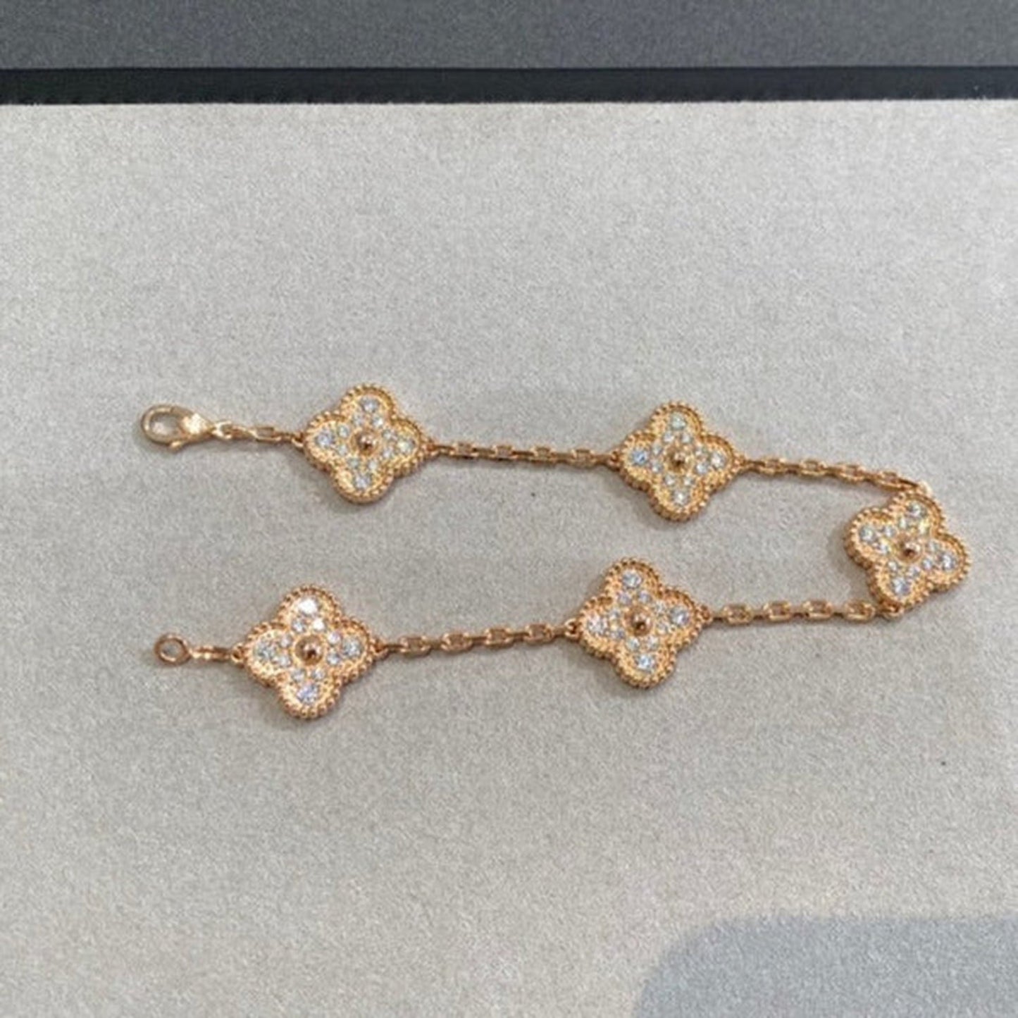 [Topon Jewelry]CLOVER 5 MOTIFS  FULL DIAMOND BRACELET