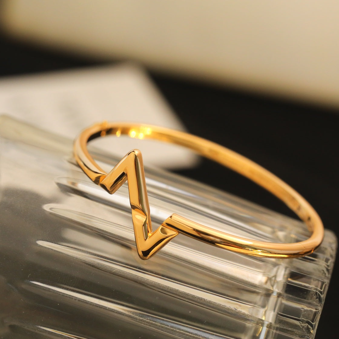 [Topon]VOLTE UPSITE DOWN BRACELET