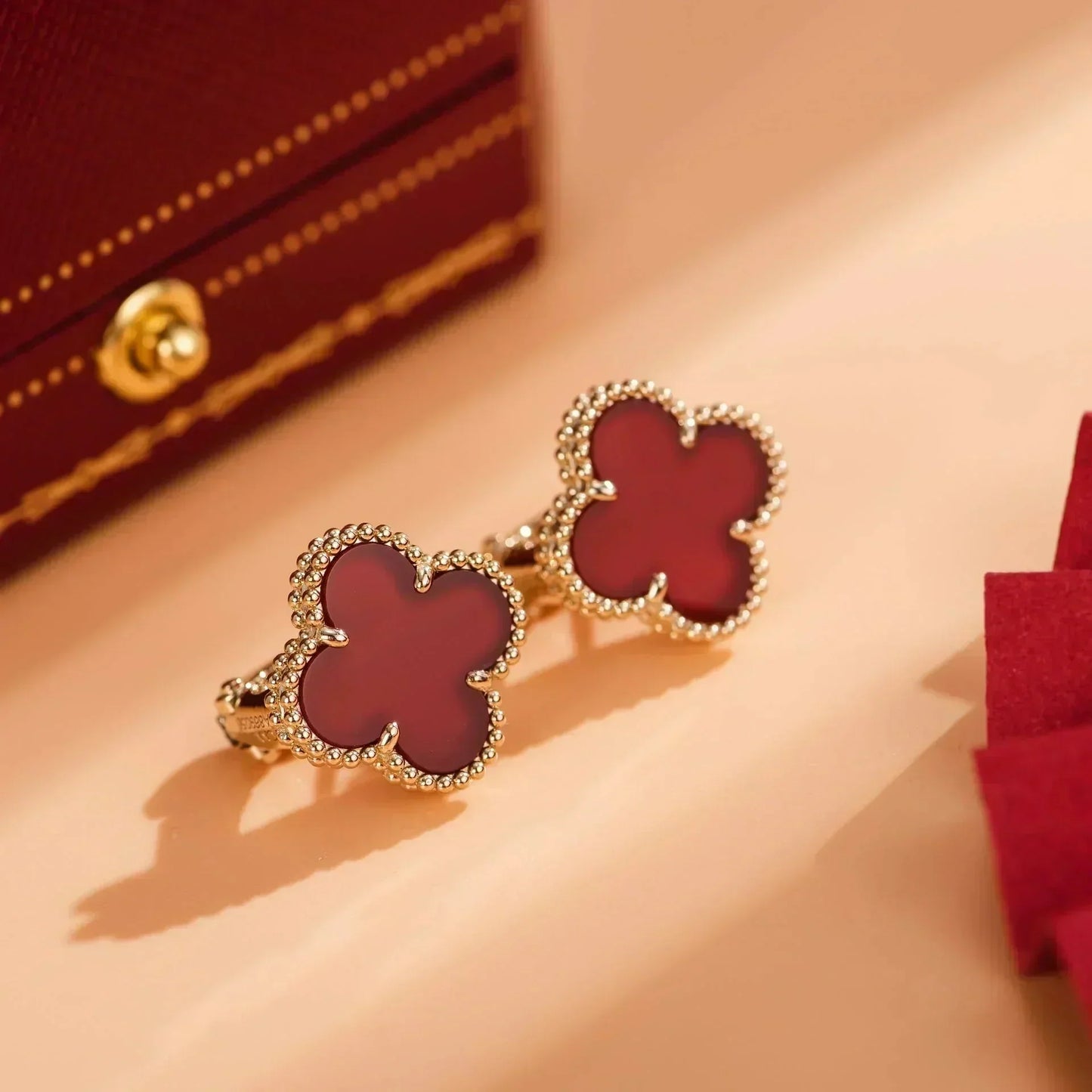 [Topon Jewelry]CLOVER MEDIUM 1 MOTIFS CARNELIAN  EARRINGS