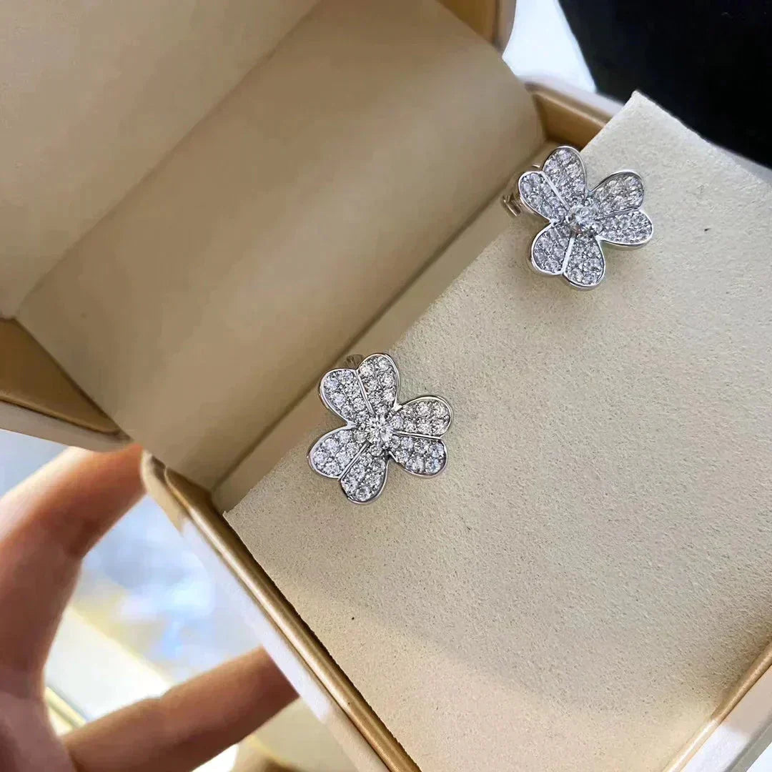 [Topon Jewelry]CLOVER COMOS DIAMOND EARRINGS SILVER