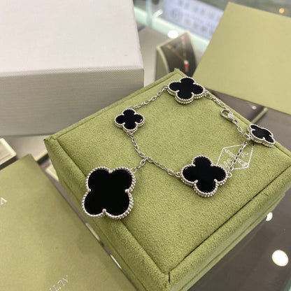 [Topon Jewelry]CLOVER 5 MOTIFS SIVLER ONYX BRACELET