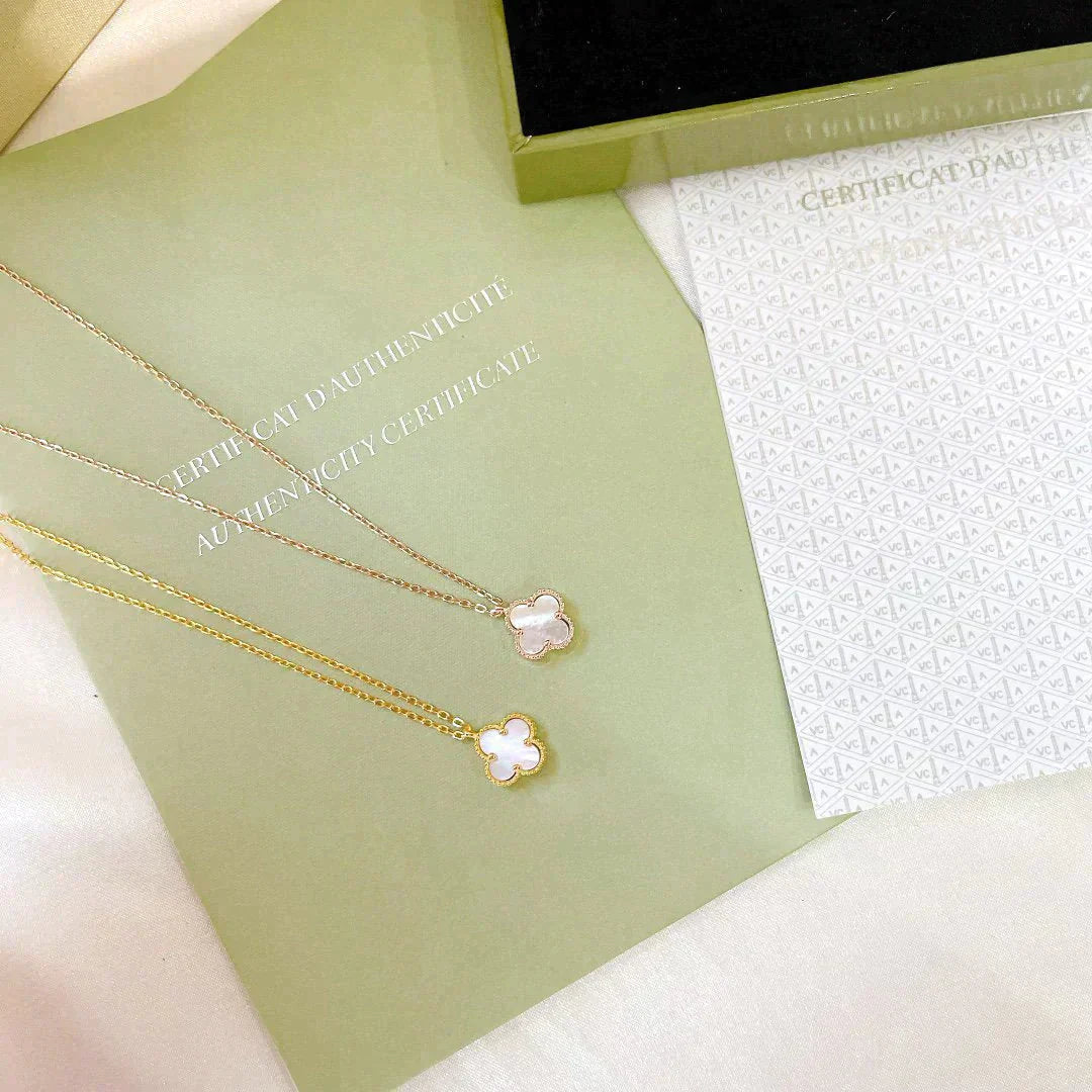 [Topon Jewelry]CLOVER MINI 9.5MM WHITE MOTHER-OF-PEARL NECKLACE