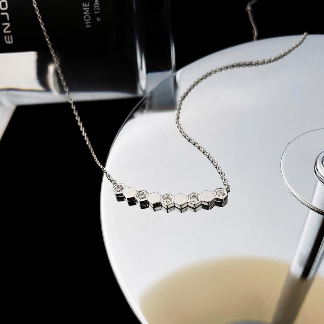 [Topon Jewelry]BEE MY LOVE DIAMOND NECKLACE