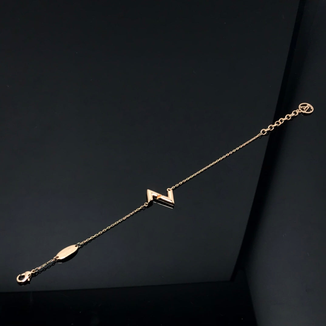 [Topon Jewelry]VOLT LV LOGO BRACELET