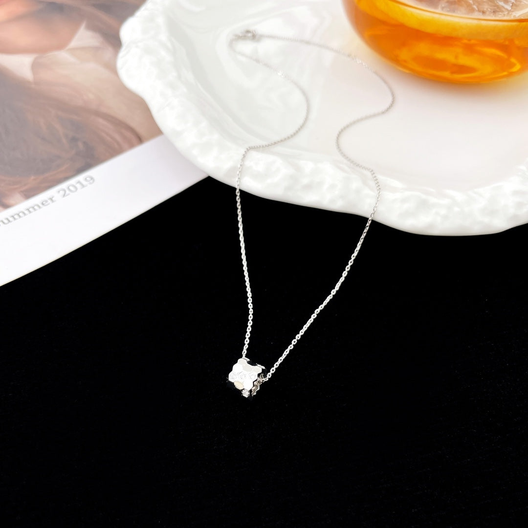 [Topon Jewelry]BEE MINI PEDANT DIAMOND NECKLACE