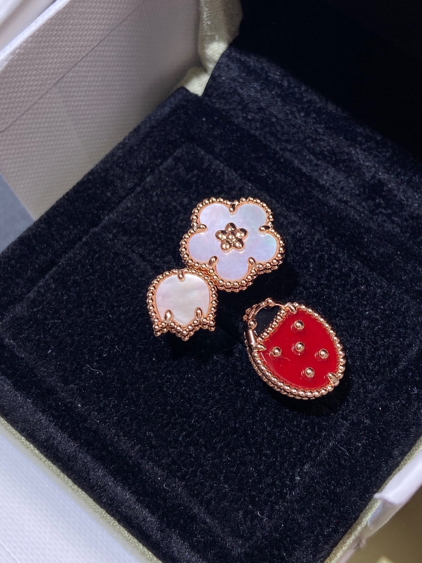 [Topon Jewelry]LUCKY 3 MOTIF ROSE GOLD RING