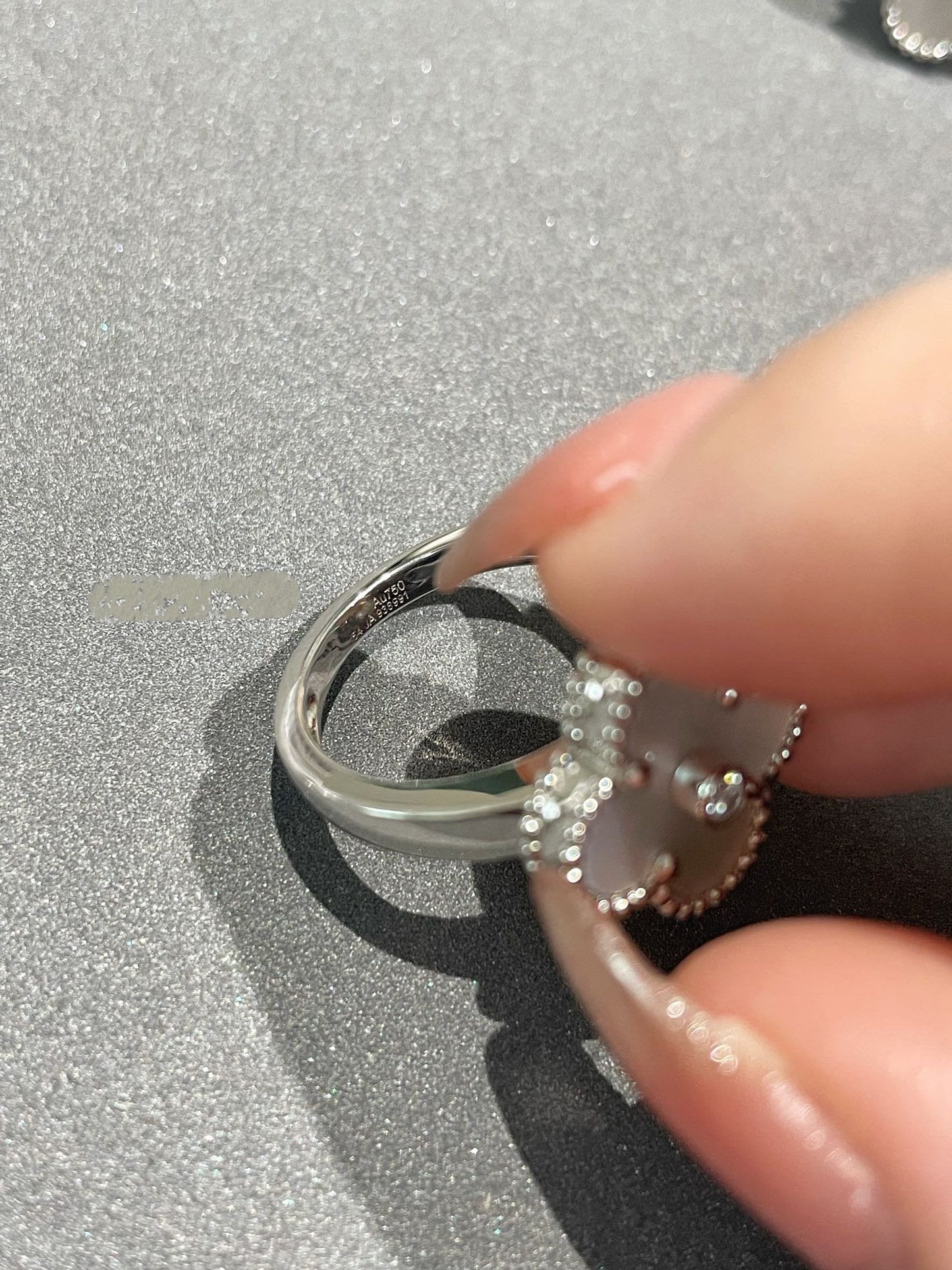 [Topon Jewelry]CLOVER SILVER MOP DIAMOND RING