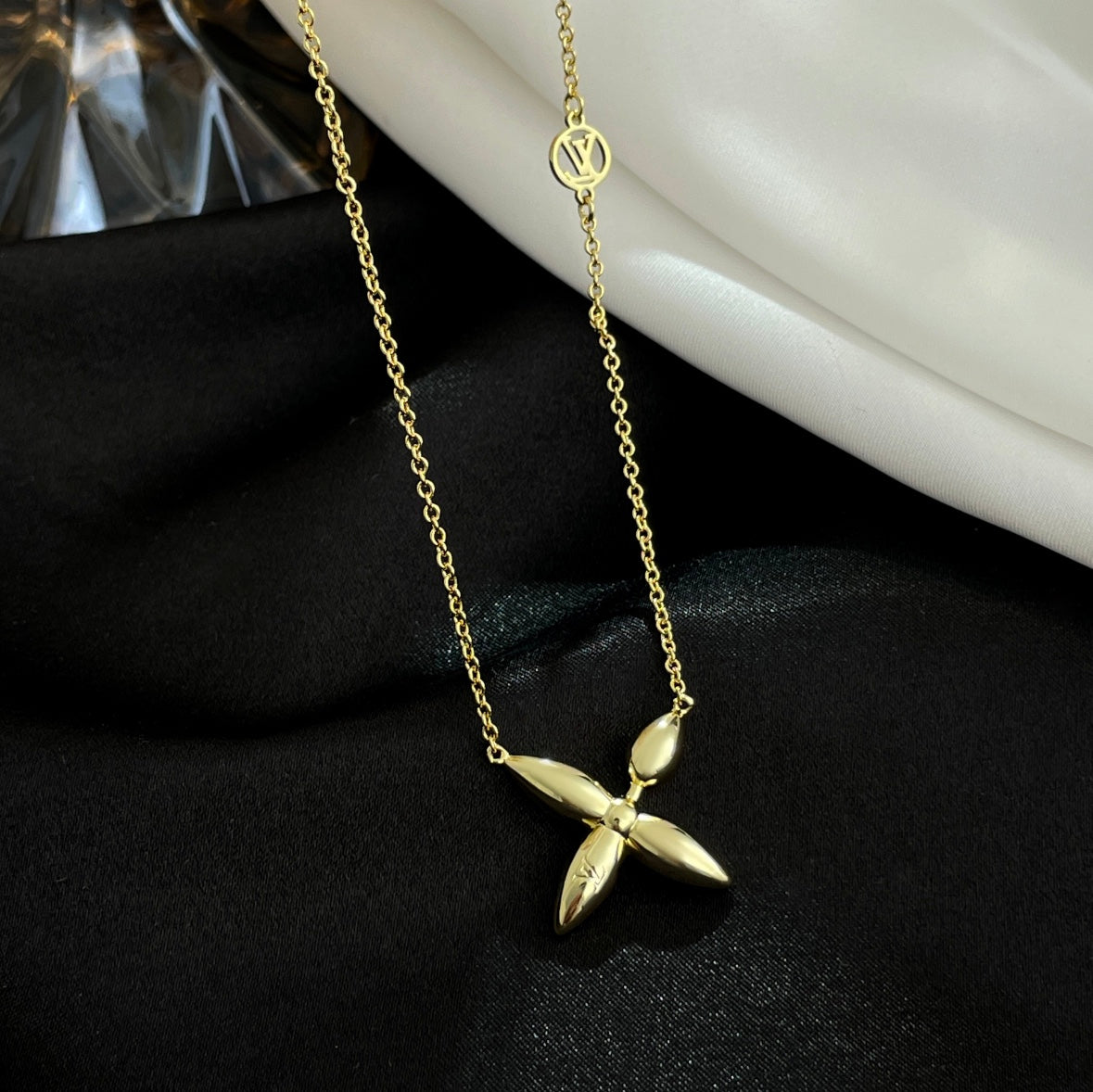 [Topon Jewelry]LOUISETTE GOLD NECKLACE