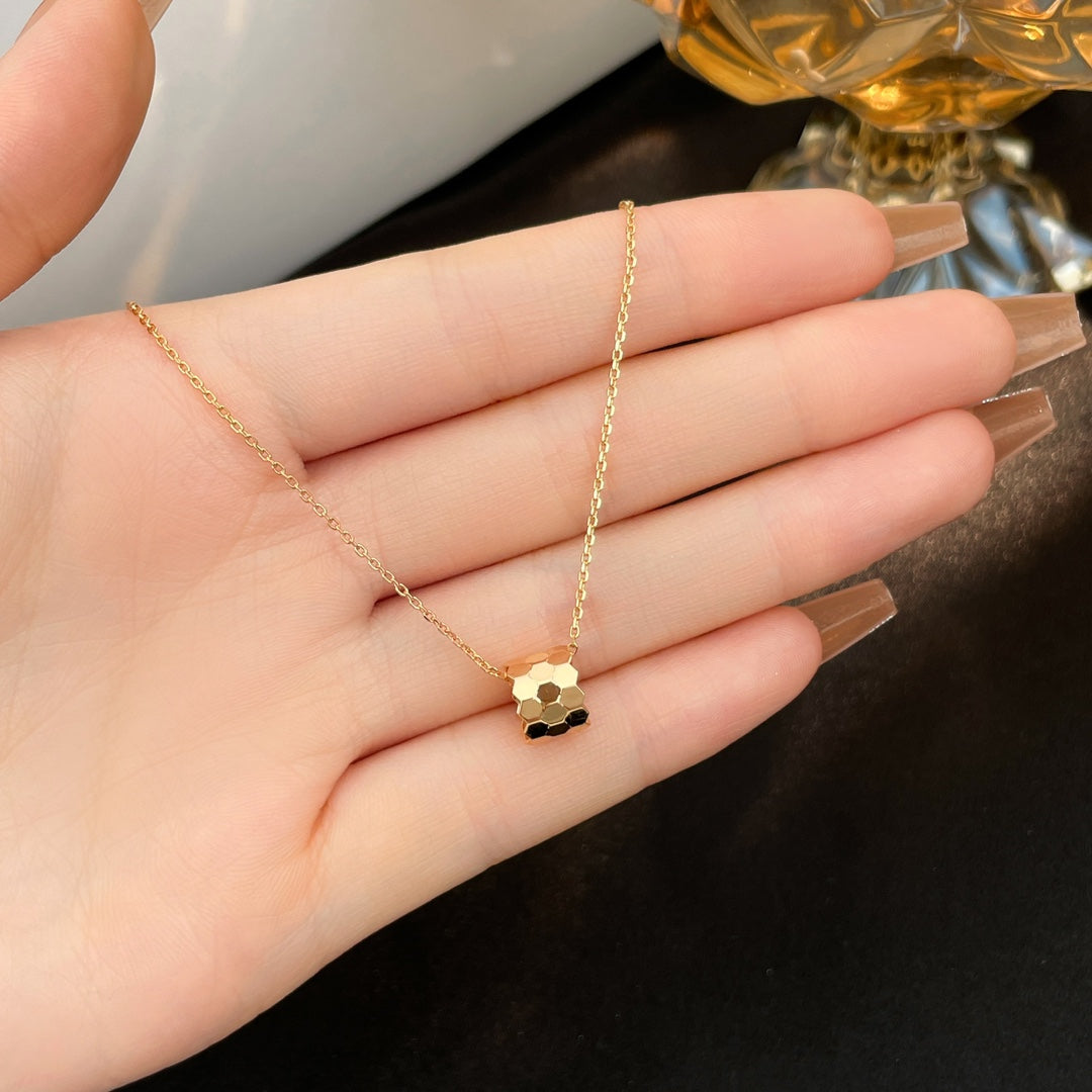 [Topon Jewelry]BEE MINI NECKLACE