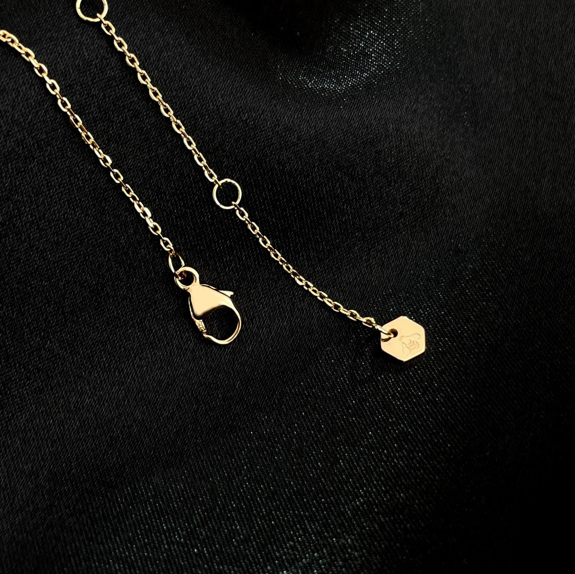 [Topon Jewelry]BEE MINI NECKLACE