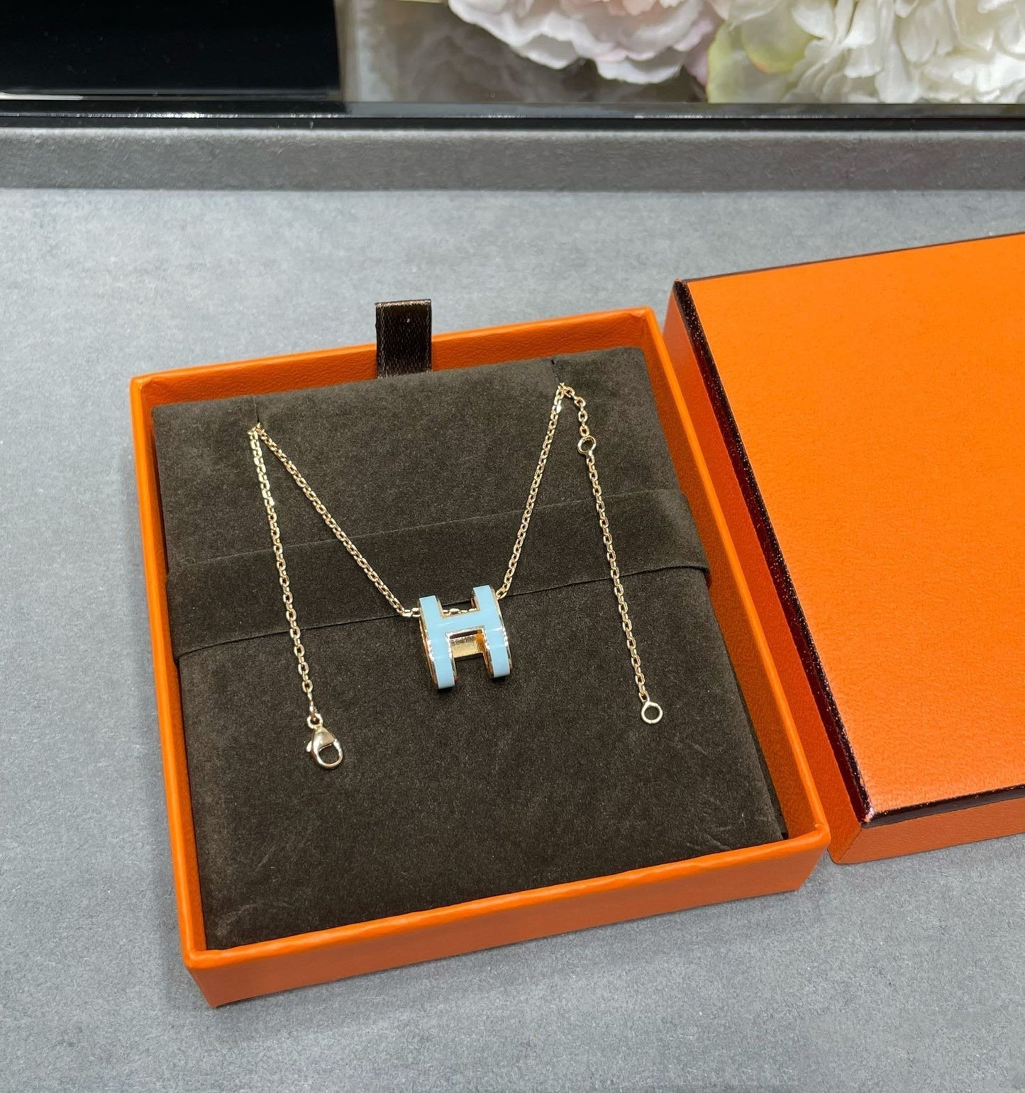 [Topon Jewelry]POP H SKY BLUE NECKLACE