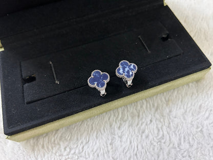 [Topon Jewelry]CLOVER PIETERSITE MEDIUM STUD EARRINGS