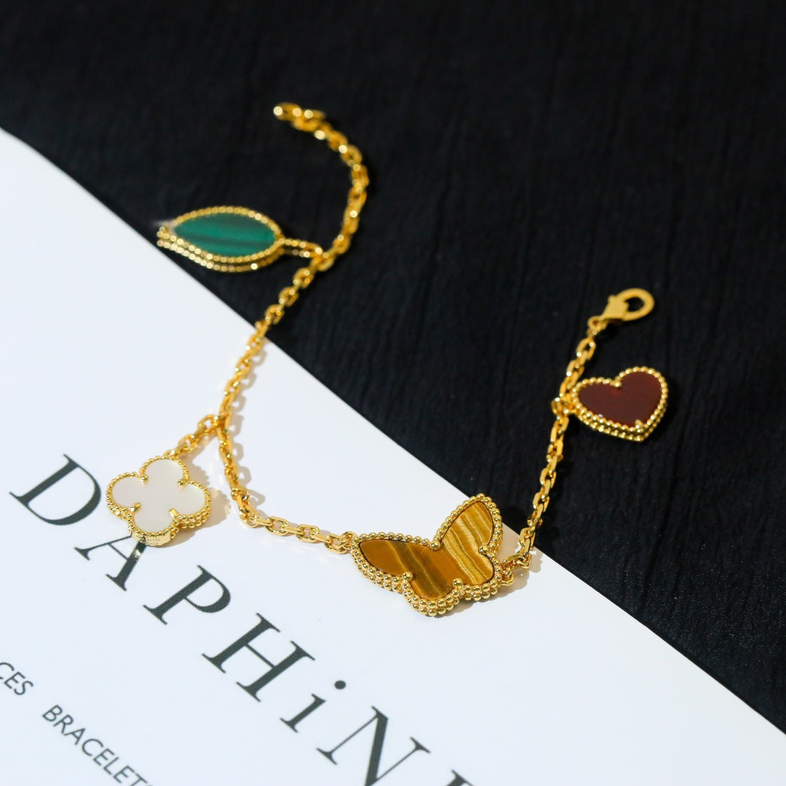 [Topon Jewelry]LUCKY SPRING 5 MOTIF GOLD BRACELET