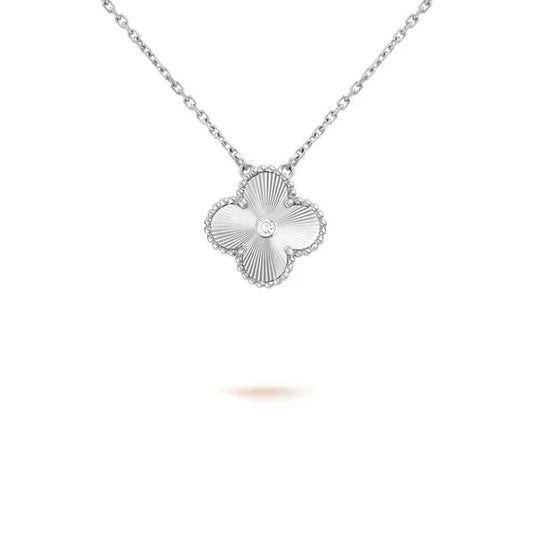 [Topon Jewelry]CLOVER  15MM DIAMOND LASER NECKLACE SILVER