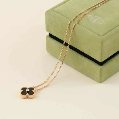 [Topon Jewelry]CLOVER 15MM DIAMOND ONYX NECKLACE