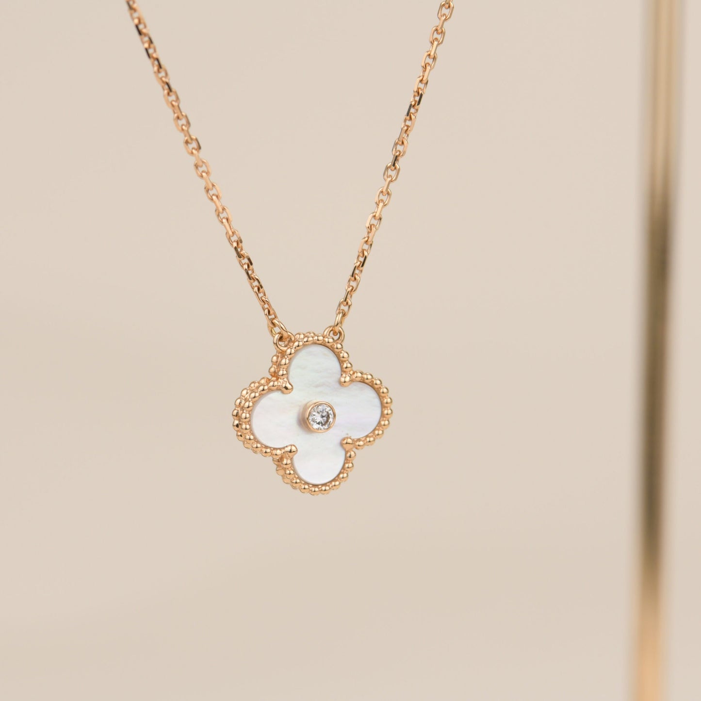 [Topon Jewelry]CLOVER 15MM DIAMOND WHITE FRITILLARIA NECKLACE