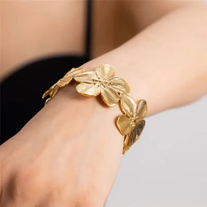 [Topon]Ophelie Gold Floral Bangle