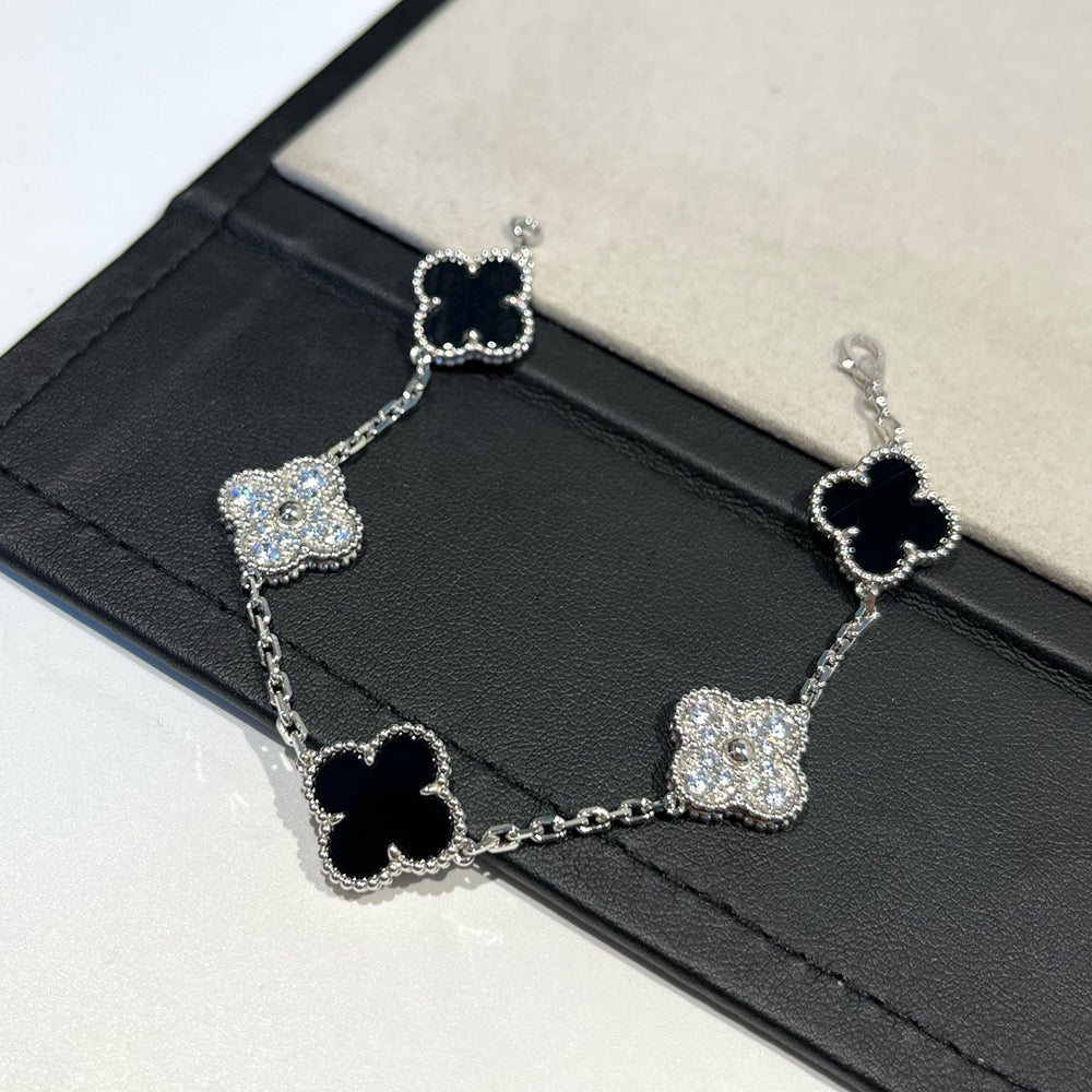 [Topon Jewelry]CLOVER 5 MOTIF ONYXS DIAMOND BRACELET SILVER