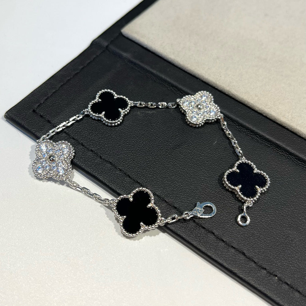 [Topon Jewelry]CLOVER 5 MOTIF ONYXS DIAMOND BRACELET SILVER