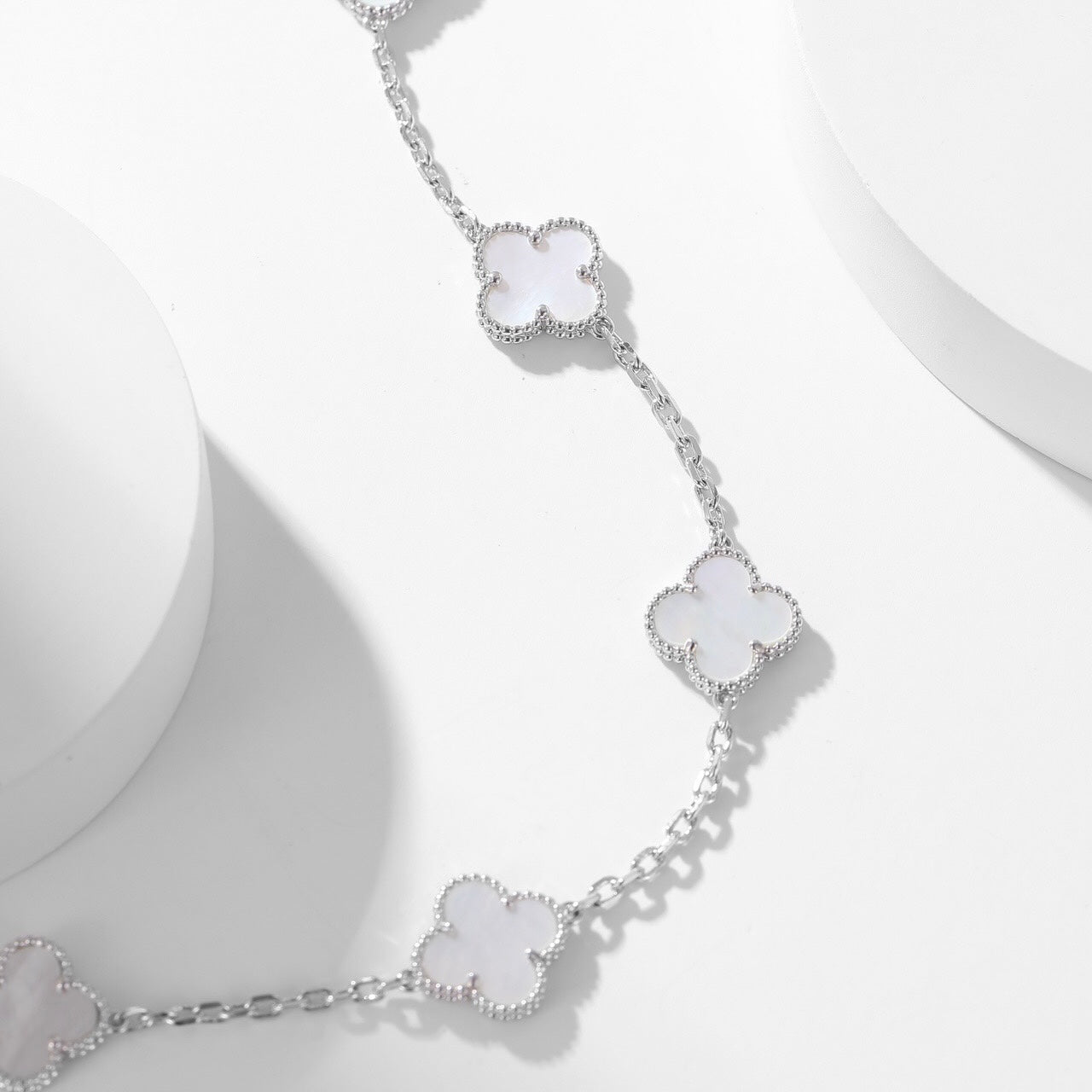 [Topon Jewelry]CLOVER 10 MOTIFS WHITE MOTHER OF PEARL NECKLACE