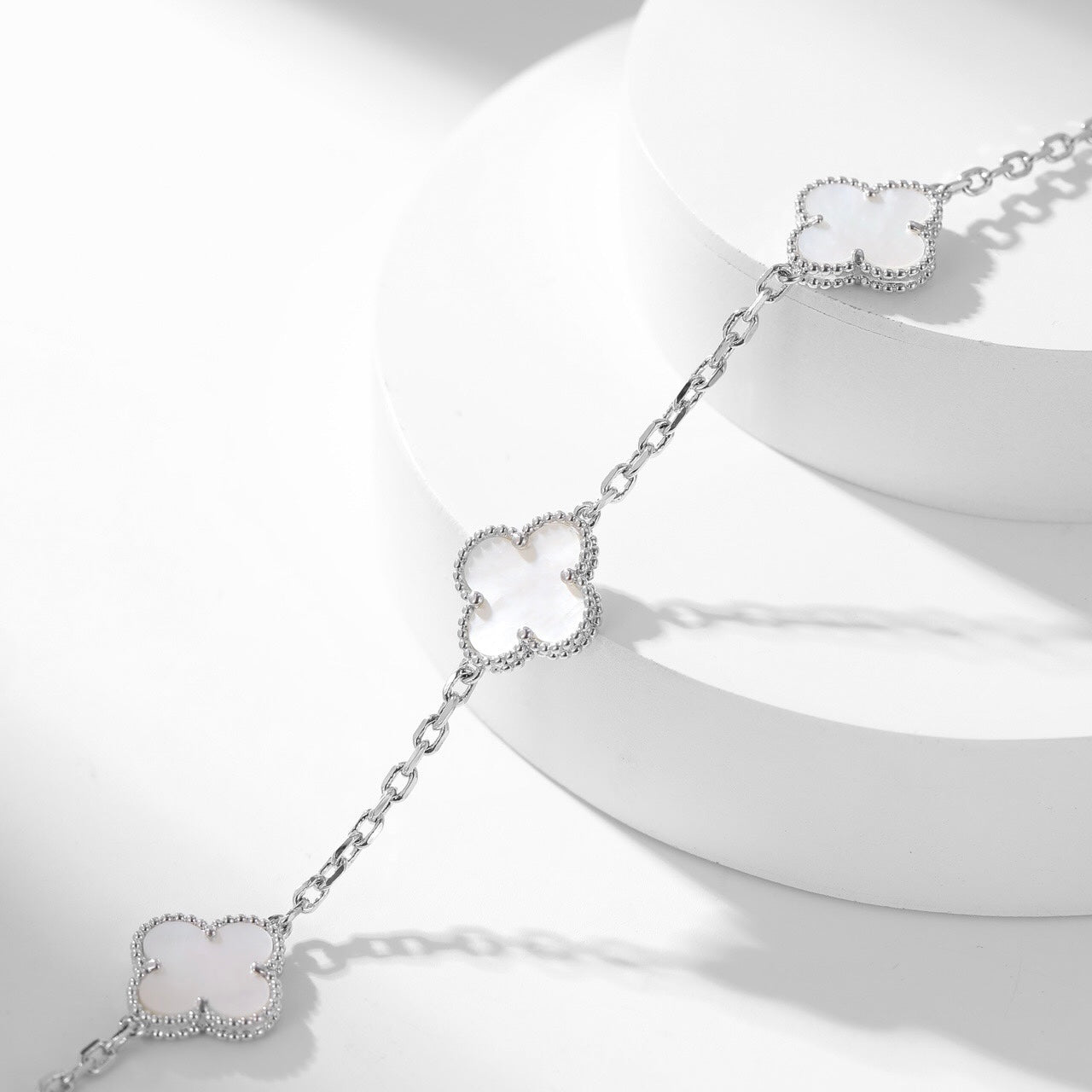 [Topon Jewelry]CLOVER 10 MOTIFS WHITE MOTHER OF PEARL NECKLACE