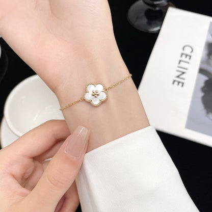 [Topon Jewelry]LUCKY WHITE MOP PLUM BLOSSOM  BRACELET