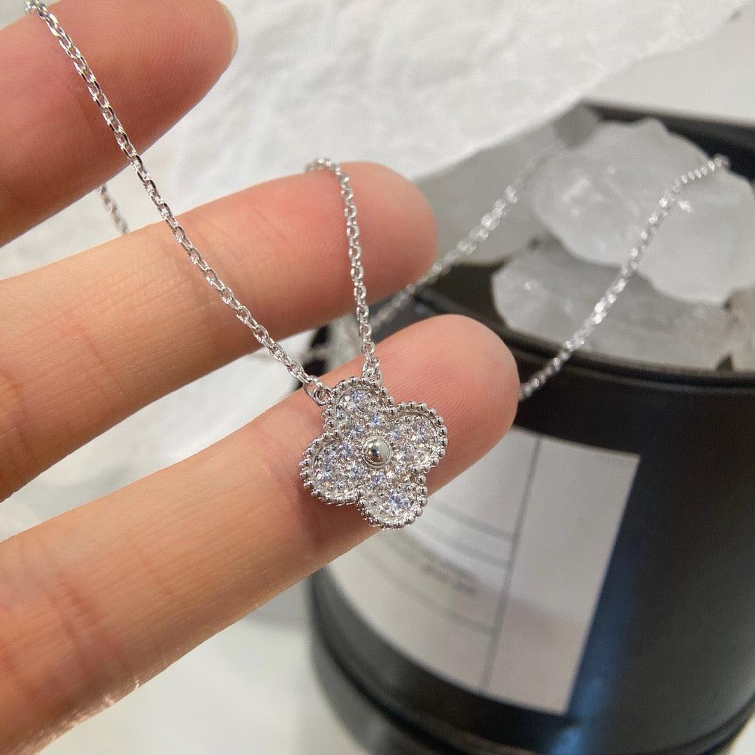 [Topon Jewelry]CLOVER 15MM DIAMOND SINGLE FLOWER NECKLACE