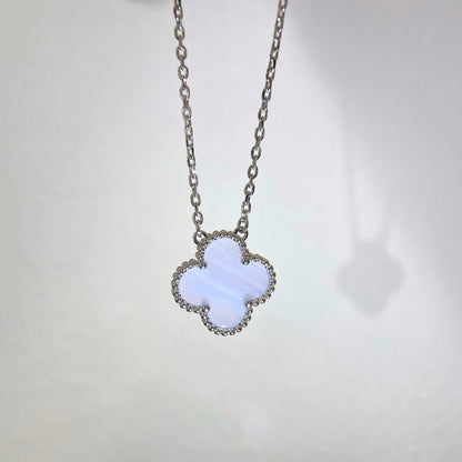 [Topon Jewelry]CLOVER 15MM BLUE CHALCEDONY NECKLACE SILVER