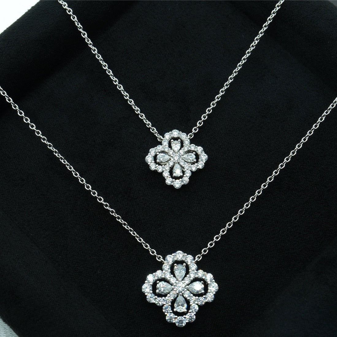 LOOP NECKLACE FULL MOTIF DIAMOND COMBINATION