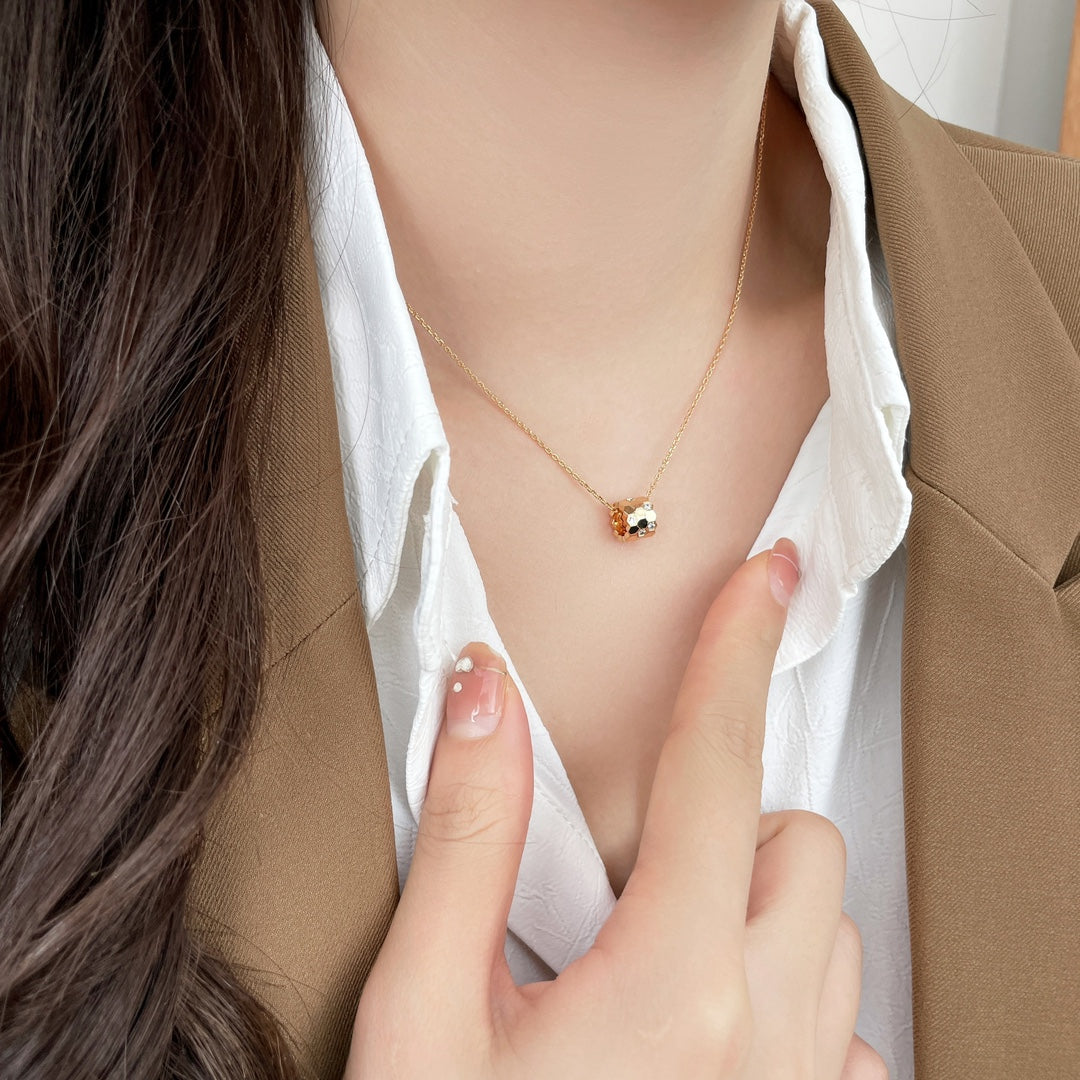 [Topon Jewelry]BEE MINI PEDANT DIAMOND NECKLACE