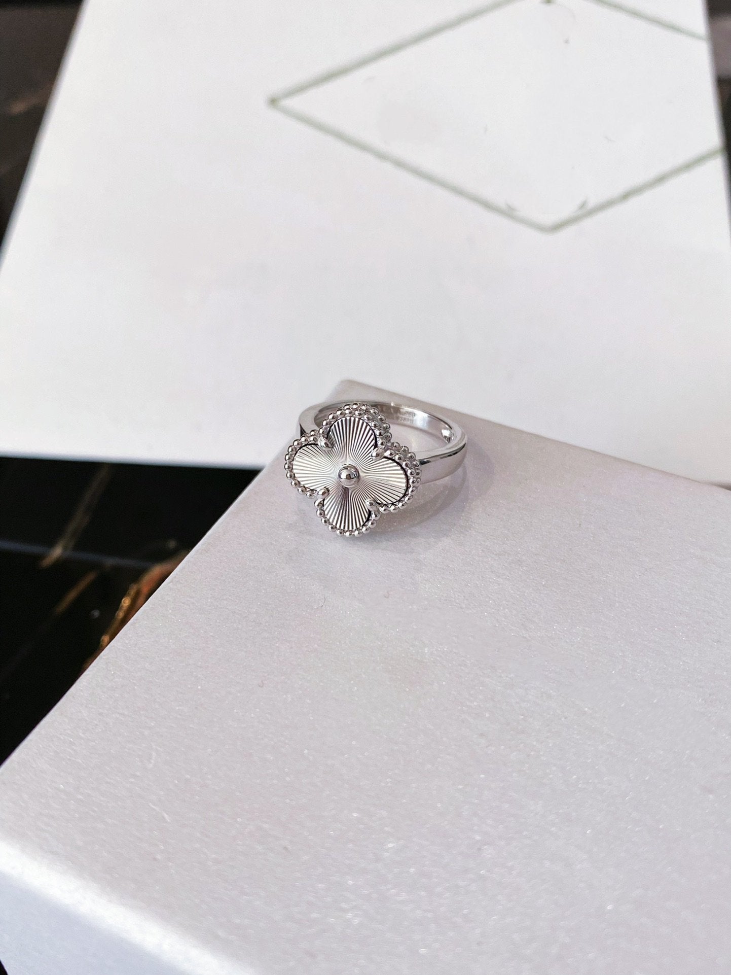 [Topon Jewelry]CLOVER SILVER RING